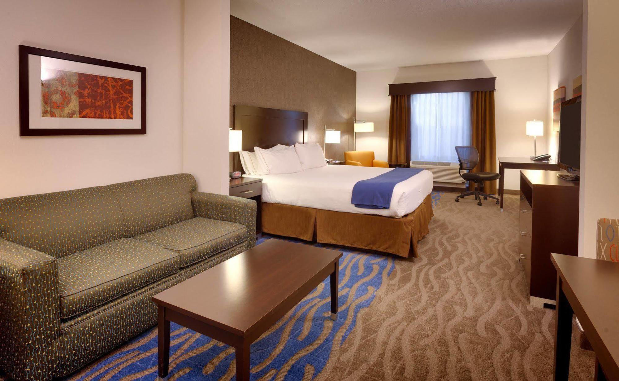 Holiday Inn Express & Suites Overland Park, An Ihg Hotel Εξωτερικό φωτογραφία
